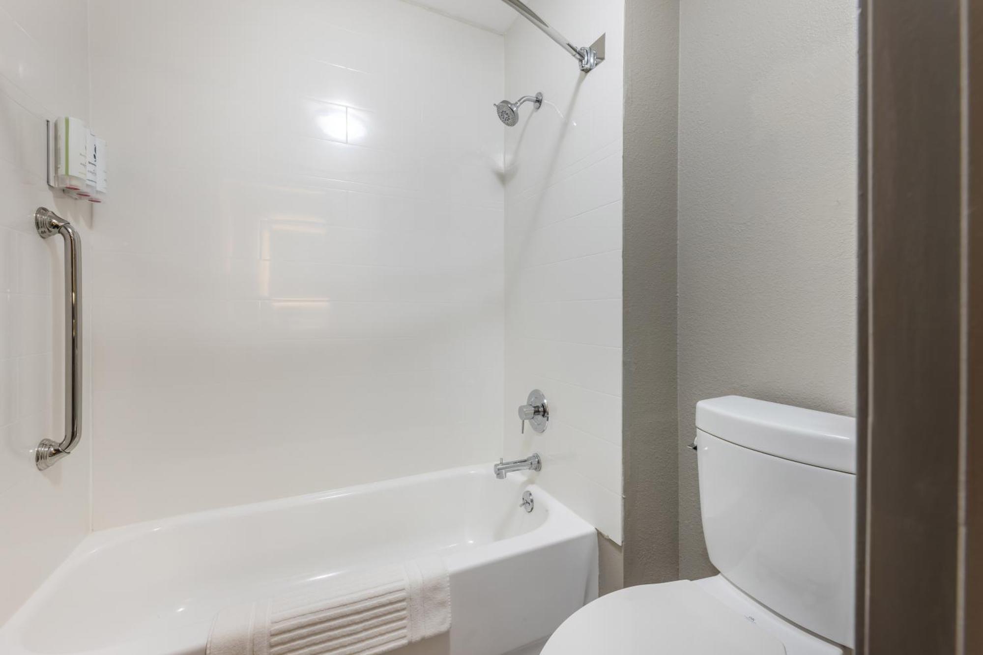 Country Inn & Suites By Radisson Bolingbrook, I-55 Dış mekan fotoğraf